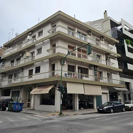 Elektra'S Apartment#2 1St Fl, Διαμέρισμα Στο Κέντρο Της Λάρισας Με Δωρεάν Parking Exterior photo